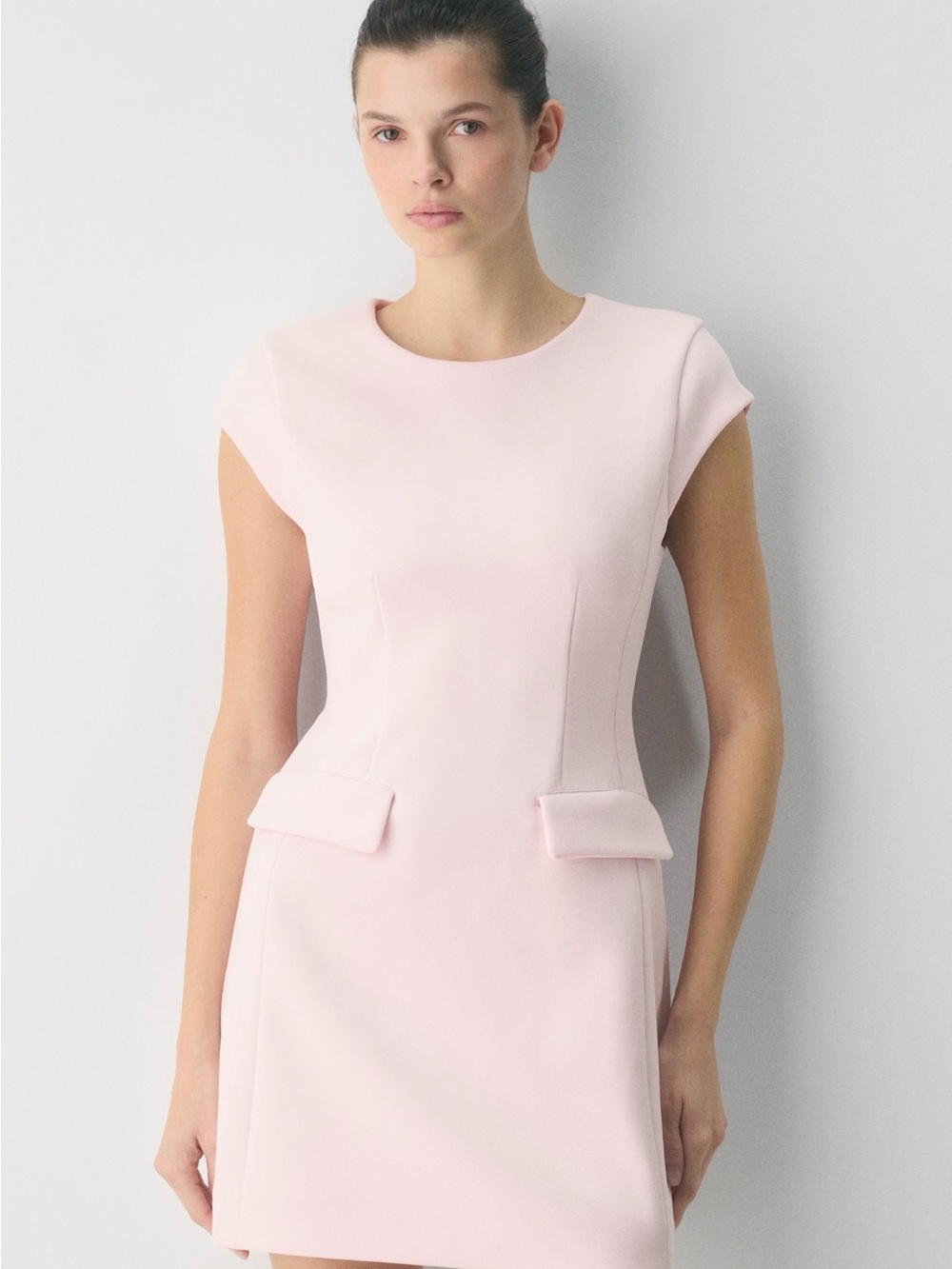 Aritzia Babaton FigureKnit Dress